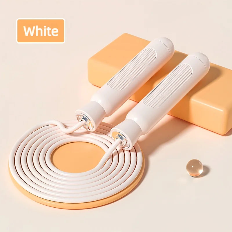 Reguliuojama šokinėjimo virvė, skirta greito praleidimo pratimams svorio metimui, kūno rengybai moterims, vyrams ir vaikams, ilgio plieniniams lynams su guoliais.